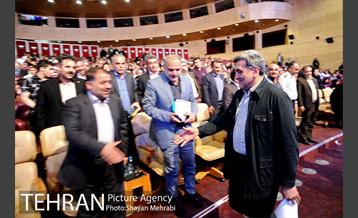 آیین تجلیل از جان باختگان و آسیب دیدگان حین خدمت شهرداری تهران 12