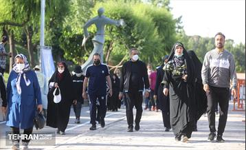 همایش بزرگ پیاده روی خانوادگی در بوستان جوانمردان 32