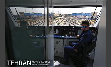 بهره برداری از 28 واگن جدید و 16 واگن اورهال 4