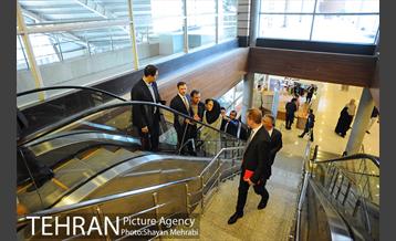 بازدید شهردار بلگراد از نمایشگاه زنان و تولید ملی 6