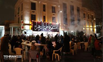 چایخانه‌ حضرت زهرا (س) در میدان راه‌آهن 15