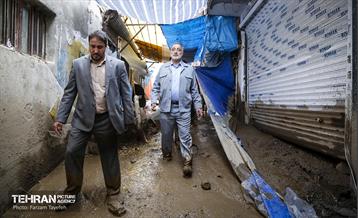 بازدید شهردار تهران از منطقه سیل زده امام زاده داوود(ع) 20