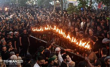 آئین سنتی مشعل گردانی 35