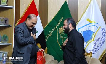 دیدار نماینده شهردار تهران با تولیت های مسجد کوفه و مزار میثم تمار 8