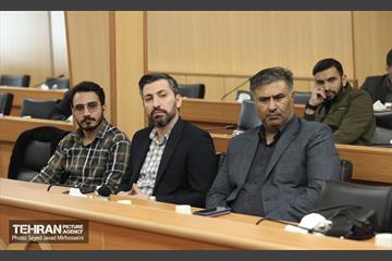 نشست صمیمانه شهردار تهران با جمعی از شعرا 37