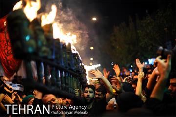 مشعل‌گردانی در دولت آباد تهران 26