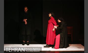 نمایش شازده احتجاب 2