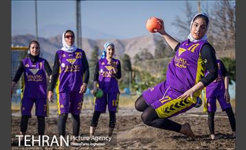 مسابقات هندبال ساحلی زنان 16