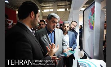 بازدید شهردار تهران از نمایشگاه الکامپ 11