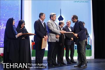 آیین گرامی داشت پنجاهمین سال تاسیس سازمان نوسازی شهر تهران 42