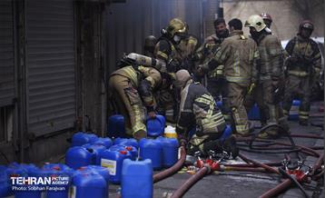 آتش سوزی در خیابان بهار تهران 70