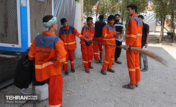 خدمات شهرداری منطقه 5 در گذرگاه مرزی مهران 24