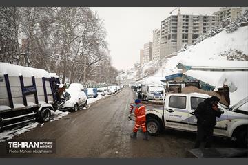 بازگشایی معابر منطقه یک 37