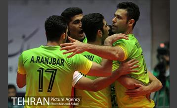 دیدار تیم های والیبال بانک سرمایه و کاله