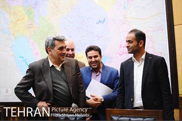 حضور شهردار تهران در کمیسیون داخلی کشور و شورا های مجلس شورای اسلامی 44