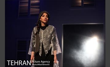 نمایش هملت؛ تهران 2017 2