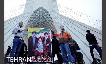 راهپیمایی یوم الله 22 بهمن 32