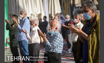 نماز عید فطر در امام زاده صالح(ع) 19