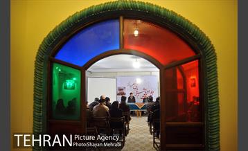 نشست ادبی شب های شعر با حضور محمد علی بهمنی در نگارستان شهر 17