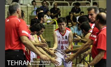 دیدار بسکتبال ایران و کره جنوبی در جوانان آسیا 3