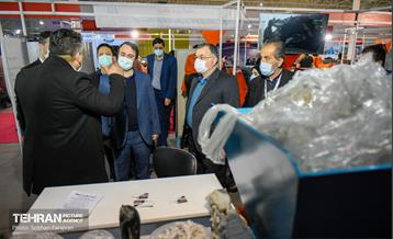 بازدید مدیران شهری از نمایشگاه مدیریت پسماند، بازیافت و ماشین آلات وابسته 7