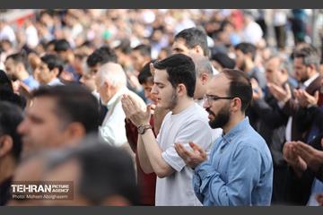 نماز عید سعید فطر در مصلای تهران 54