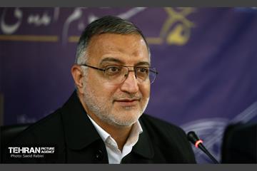 دیدار شهردار تهران با نخبگان منطقه 3