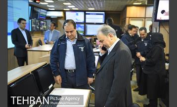 حضور شهردار تهران در مرکز فرماندهی و ستاد مدیریت بحران شهر تهران 6