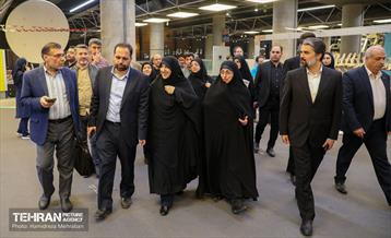 بازدید کمیسیون فرهنگی شورای اسلامی شهر تهران از باغ کتاب 8