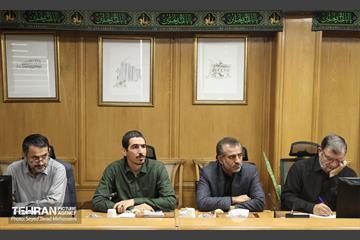 دیدار جمعی از نمایندگان مجلس شورای اسلامی با شهردار تهران  7