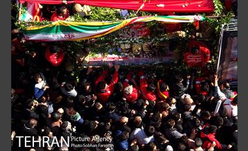 تشییع شهدای آتش نشان با حضور مردم - 3 9