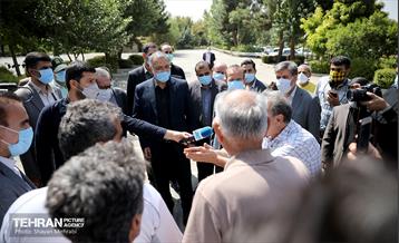 بازدید شهردار تهران از مراکز واکسیناسیون 39