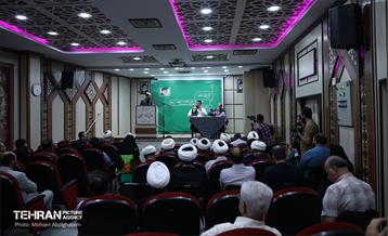 دیدار معاون مالی و اقتصاد شهری شهرداری تهران با نخبگان و فرهیختگان منطقه 19 6