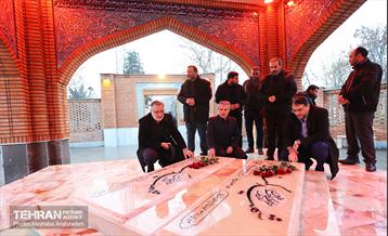 قرار خدمت؛ منطقه ۱۵ 3