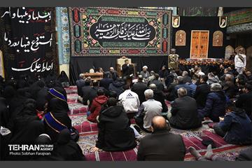 تشییع پیکر شهید گمنام در مسجد حجت(عج) 7