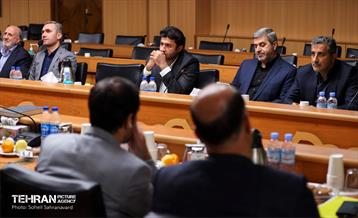 جلسه شورای معاونان، مشاوران و شهرداران مناطق 10