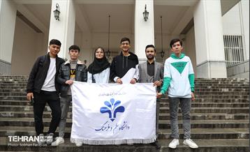 بازدید دانشجویان خارجی از مجموعه فرهنگی تاریخی سعدآباد 1