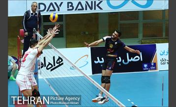 دیدار پیکان و شهرداری ارومیه در لیگ برتر والیبال 12