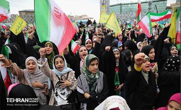 اجتماع «دختران آرمانی» - 1 2