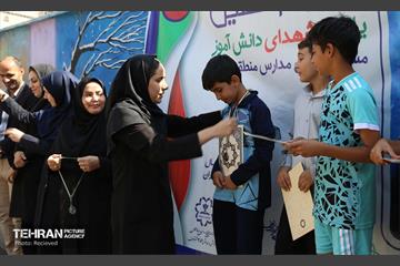 برگزاری فینال مسابقات جام «سهیل» به یاد شهدای دانش‌آموز در منطقه 4 10