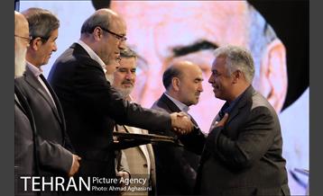 تجلیل از کارگران نمونه شهرداری تهران 33