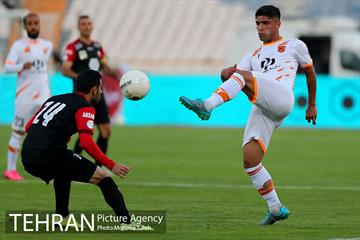دیدار تیم های فوتبال پرسپولیس و مس کرمان 16