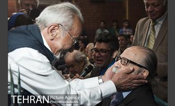 شب کارگردانان تئاتر‎ 30