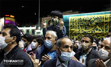 لحظه سال تحویل در حرم امام زاده صالح(ع) 21