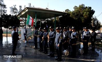 آیین غبارروبی و عطر افشانی مزار ۱۱۴ شهید مسیحی در منطقه ۱۵ 27