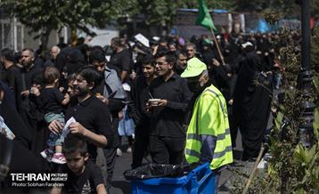 خدمت‌رسانی شهرداری تهران به جاماندگان اربعین حسینی(ع) 1