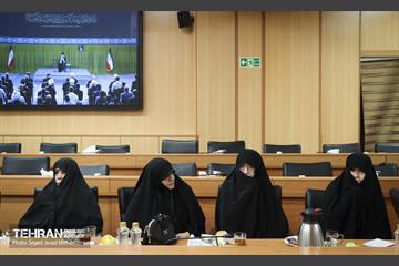 دیدار شهردار تهران با جمعی از زندانیان انقلابی سال ۵۷ 20