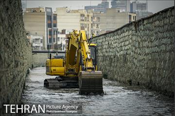کار در اعماق زمین 22