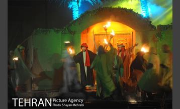 نمایش فصل وصل در باغ موزه دفاع مقدس 12