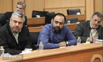 جلسه شورای معاونین و شهرداران مناطق 2